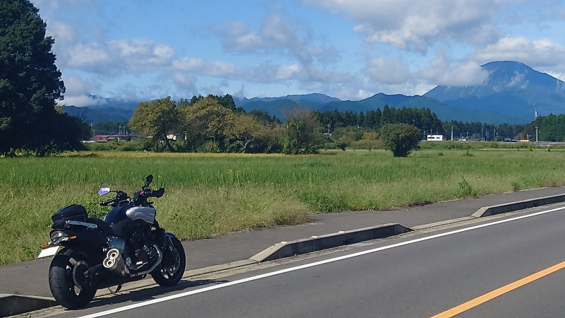 VMAX1700